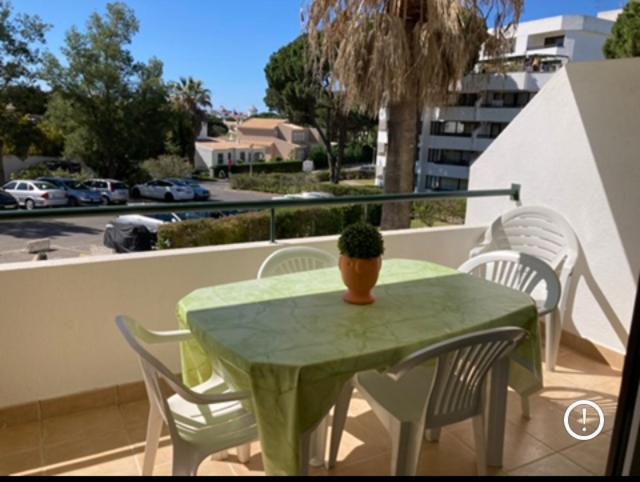 Appartement Vilamoura Holidays House Extérieur photo